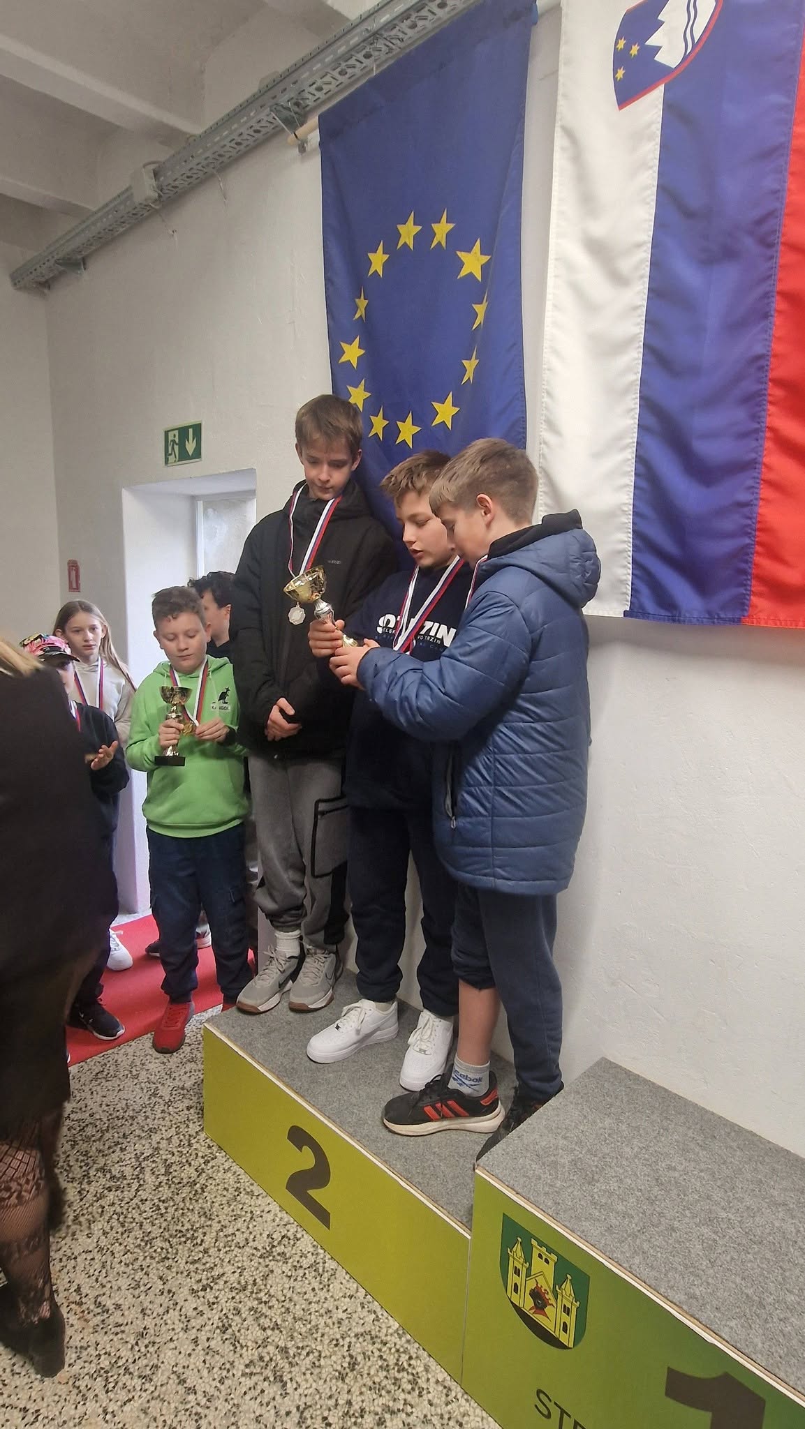 V okviru Strelskega krožka Osnovna Šola Trzin, smo se danes udeležili področnega prvenstva osnovnih šol v SD Škofja Loka. – fotografija 9