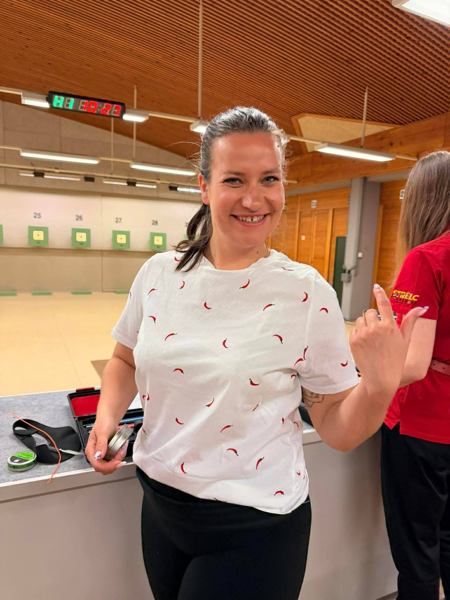 Včeraj smo z zadnjim turnirjem slovenske državne lige zaključili zelo uspešno strelsko sezono z zračnim orožjem. – fotografija 5