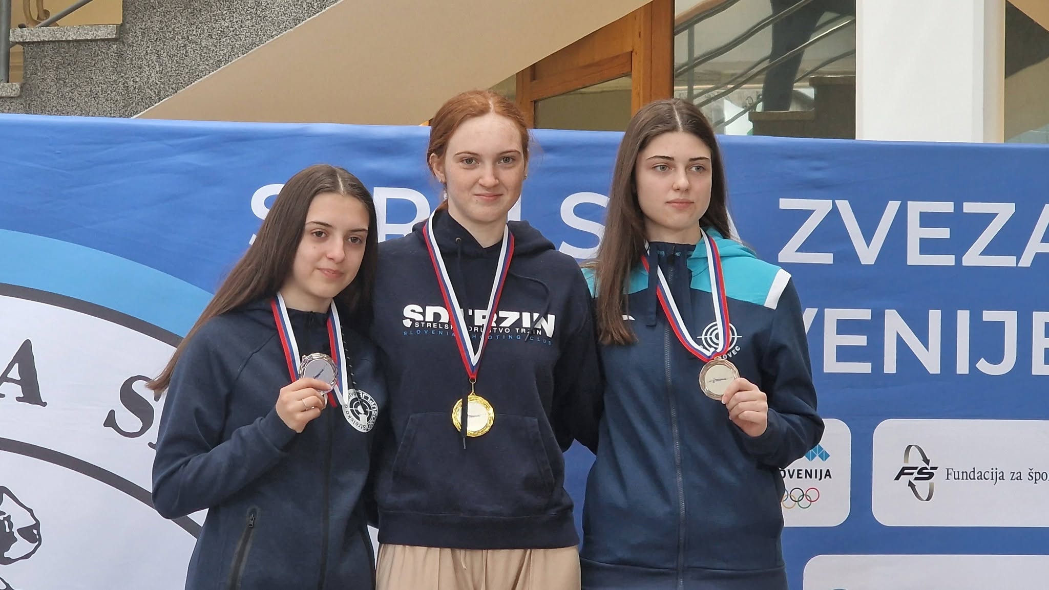 V Ljubljani je v naši organizaciji potekal zadnji turnir slovenske mladinske lige in zopet nas je razveseljevala naša mladina. – fotografija 1