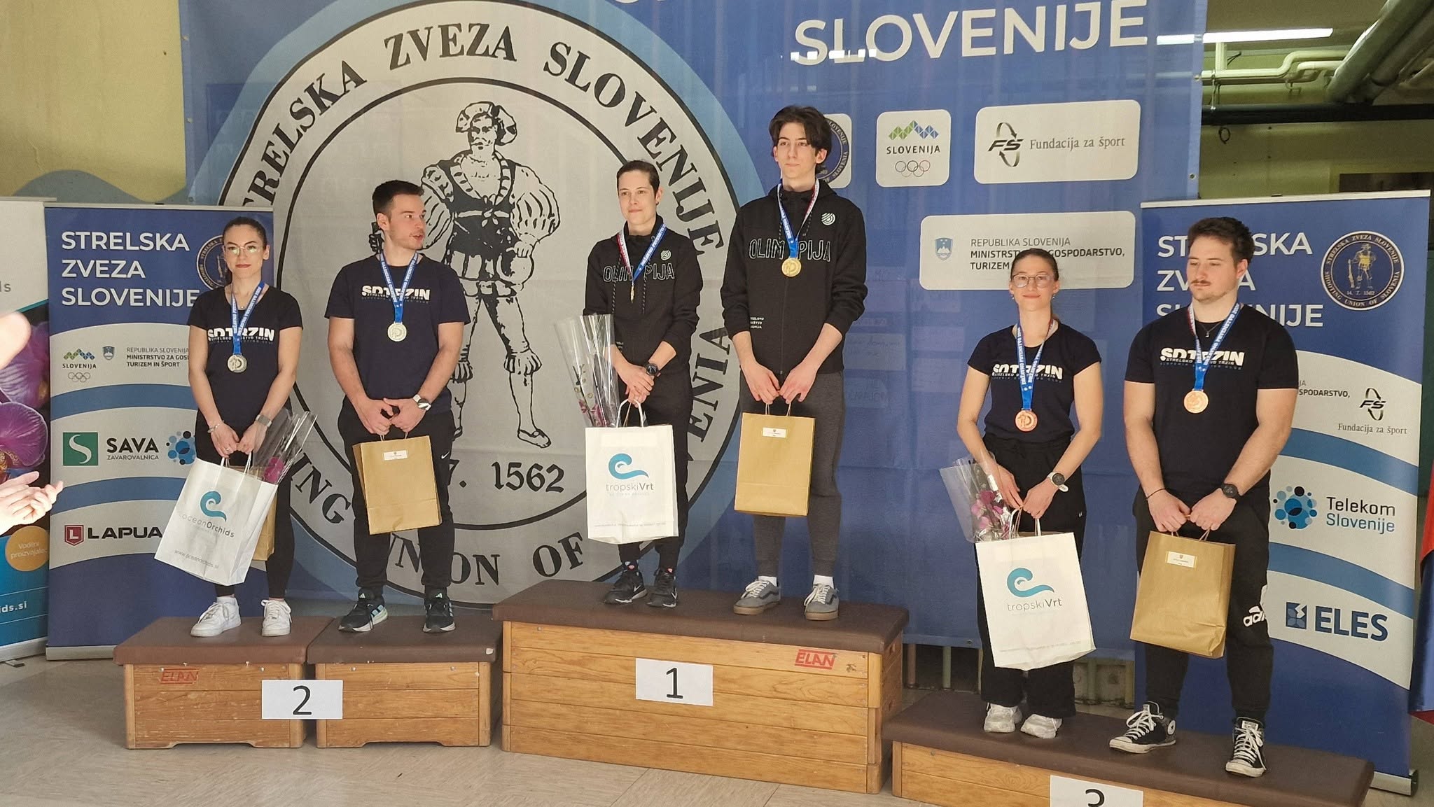 Danes je bilo v Turnišču izvedeno Državno prvenstvo mešanih parov, kjer smo pretekla leta vseskozi posegali po medaljah. – fotografija 1