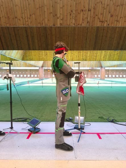 Maksimilijan Žarić na svetovnem pokalu ISSF v Hangzhouju